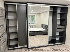 Шафа-купе сірий графіт+сріблястий профіль — Домотека Шафа-купе сірий графіт+сріблястий профіль — Домотека