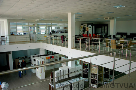 Экстерьер и интерьер