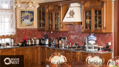 Класичні кухні з натуральної деревини &mdash; OrionWest