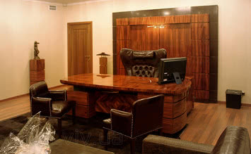 Меблі для кабінету