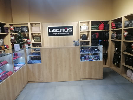 Мебель для магазина