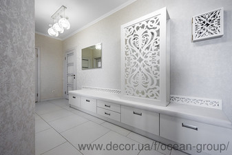 Прихожая с фрезерованными фасадами. &mdash; Ocean Group