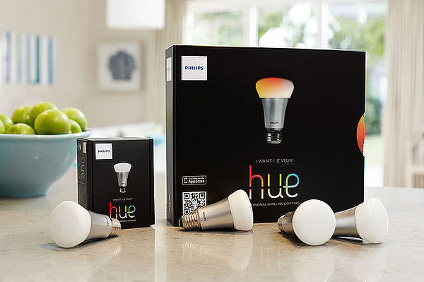 Philips випускають нову розумну світлодіодну лампу