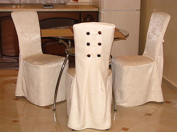 Скатерти, салфетки, чехлы для стульев, салон текстиля Алюр Хмельницкий