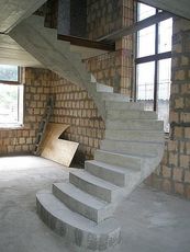 Лидер лестниц