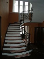 Лидер лестниц