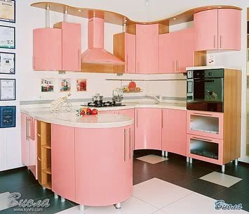 Радиусная розовая Кухня 