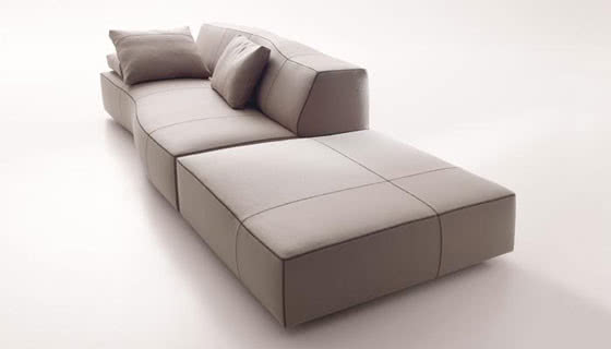 B & B Italia представила новий диван у своїй колекції