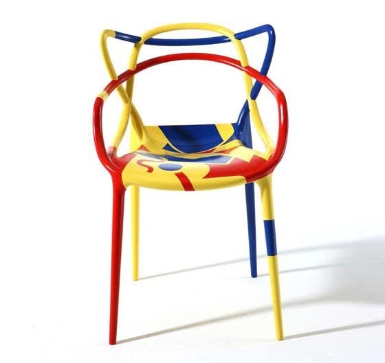 Три дизайна в одному стільці