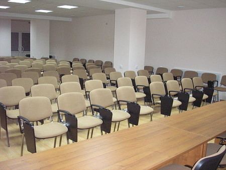 Стулья Исо