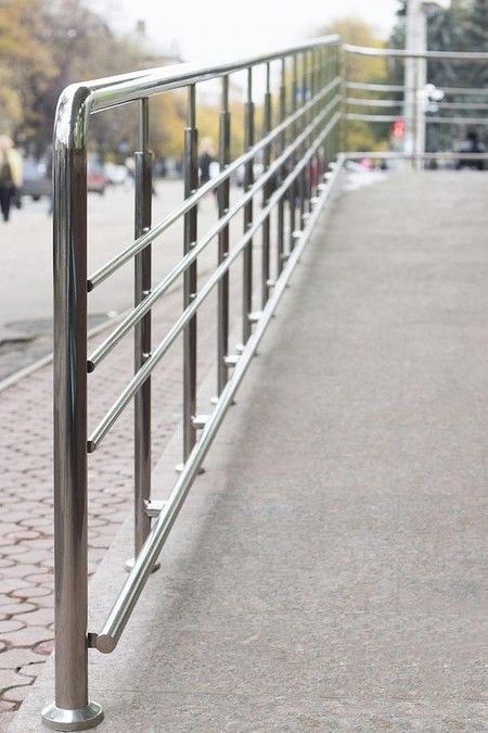 ограждение пандуса