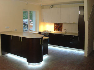 линейная кухня &mdash; Кулиничи мебель