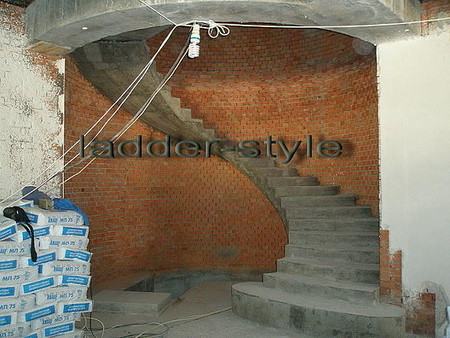 Лестница бетонная