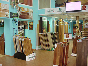 Салон-магазин "Паркетный мир" &mdash; Паркетний світ