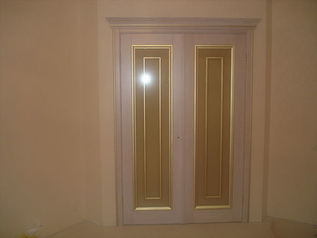 Дверь распашная