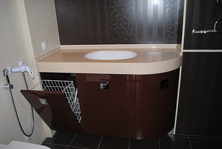 Столешница из искусственного камня