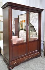 Шкафы купе из натурального дерева &mdash; Фанд