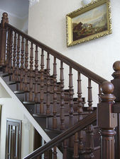 Дубовые лестницы &mdash; Голд Натс