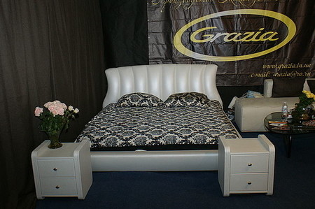 Кожаная кровать Франческа