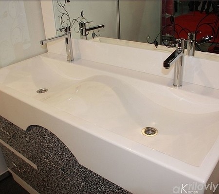 Мойдодыр из камня Montelli+Corian