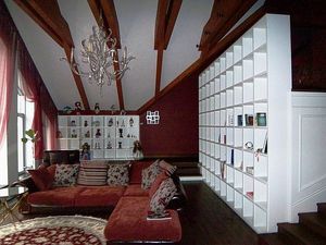 Библиотека в гостинной — Ломпьер Библиотека в гостинной — Ломпьер