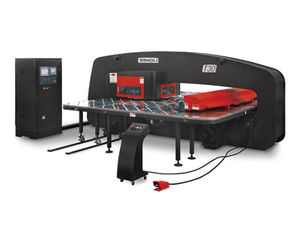 Координатно-пробивные пресса (гидравлические) T30 с ЧПУ на 4 оси Fanuc 0ip 1250x2500 мм 24 станции — Зенитек Украина Координатно-пробивные пресса (гидравлические) T30 с ЧПУ на 4 оси Fanuc 0ip 1250x2500 мм 24 станции — Зенитек Украина