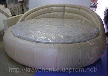 Круглая кровать Лаура. Круглая кровать из натуральной кожи